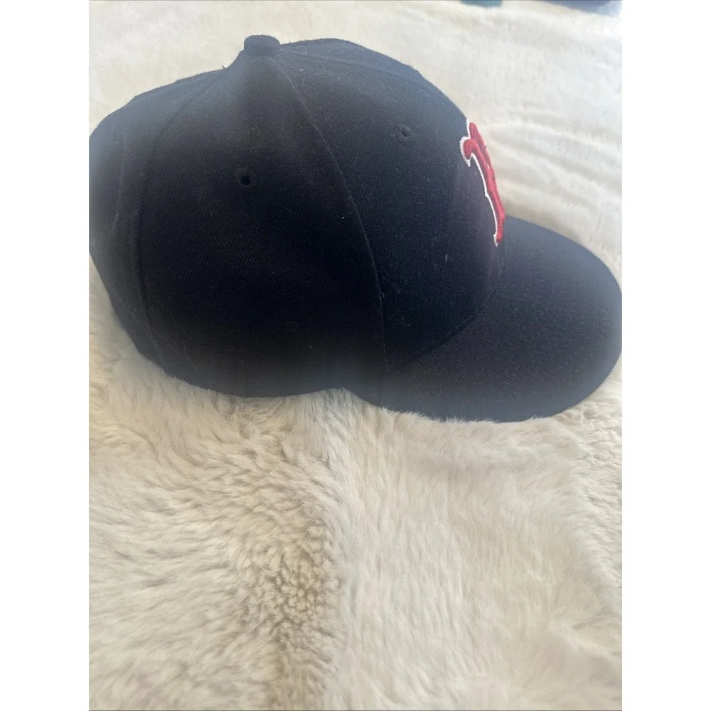 Boston Red Sox New Era 59Fifty Fitted Cap Black & Red 7 1/2 On Field‎ Cotton